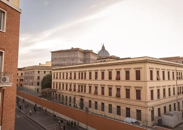 Domus Porta Angelica Гостевой дом